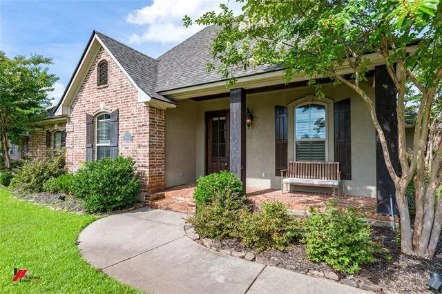 $370,000 | 102 Caiden Street, Benton, LA 71006