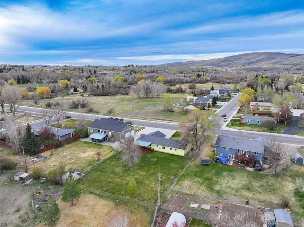 $525,000 | 750 Fremont Street, Lander, WY 82520