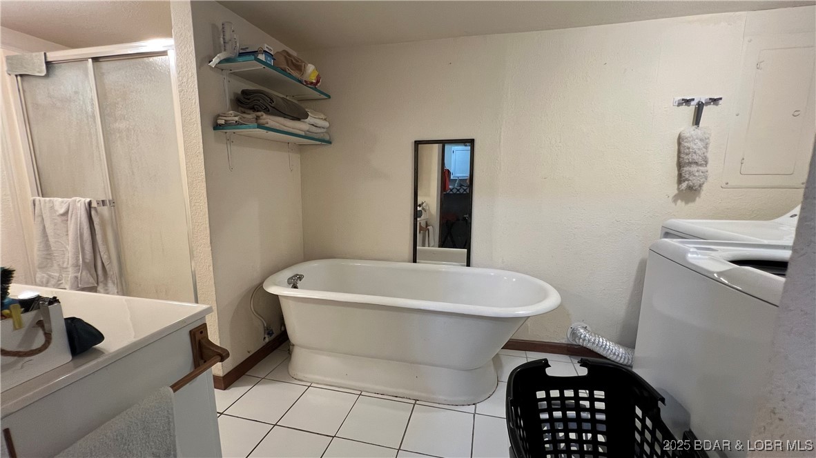 134 West 8th Street Eldon, MO 65026 - Photo 13 of 49 Walk in shower and soaker tub