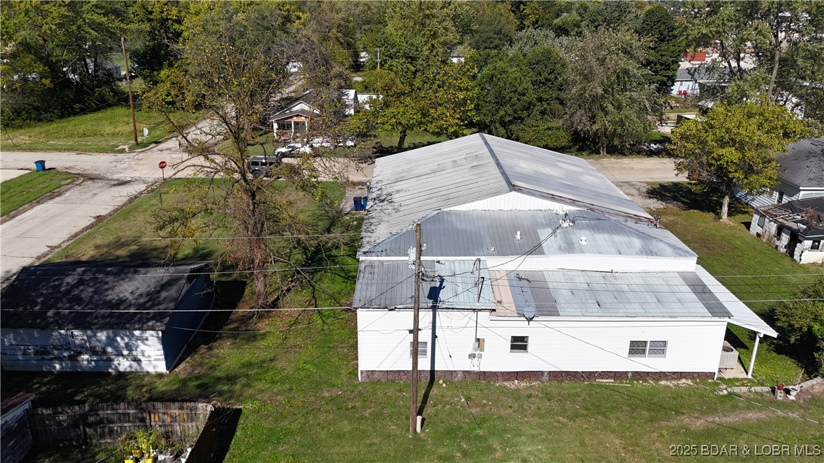 134 West 8th Street Eldon, MO 65026 - Photo 48 of 49 Rear of the property...property extends to the cor