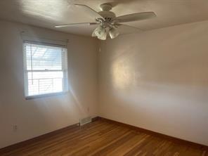 4011 Arsenal Place Pittsburgh, PA 15201 - Photo 13 of 20