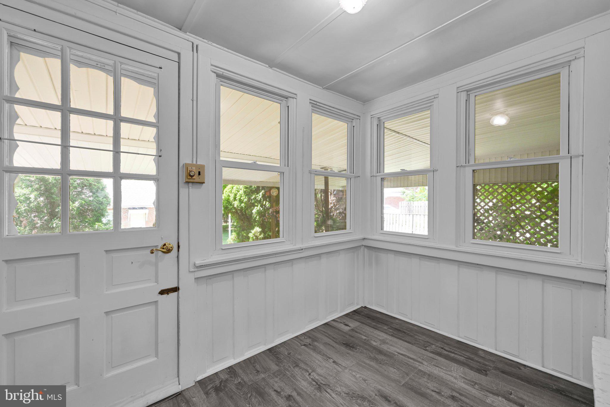 116 Park Road Reading, PA 19610 - Photo 25 of 43 Screened Porch