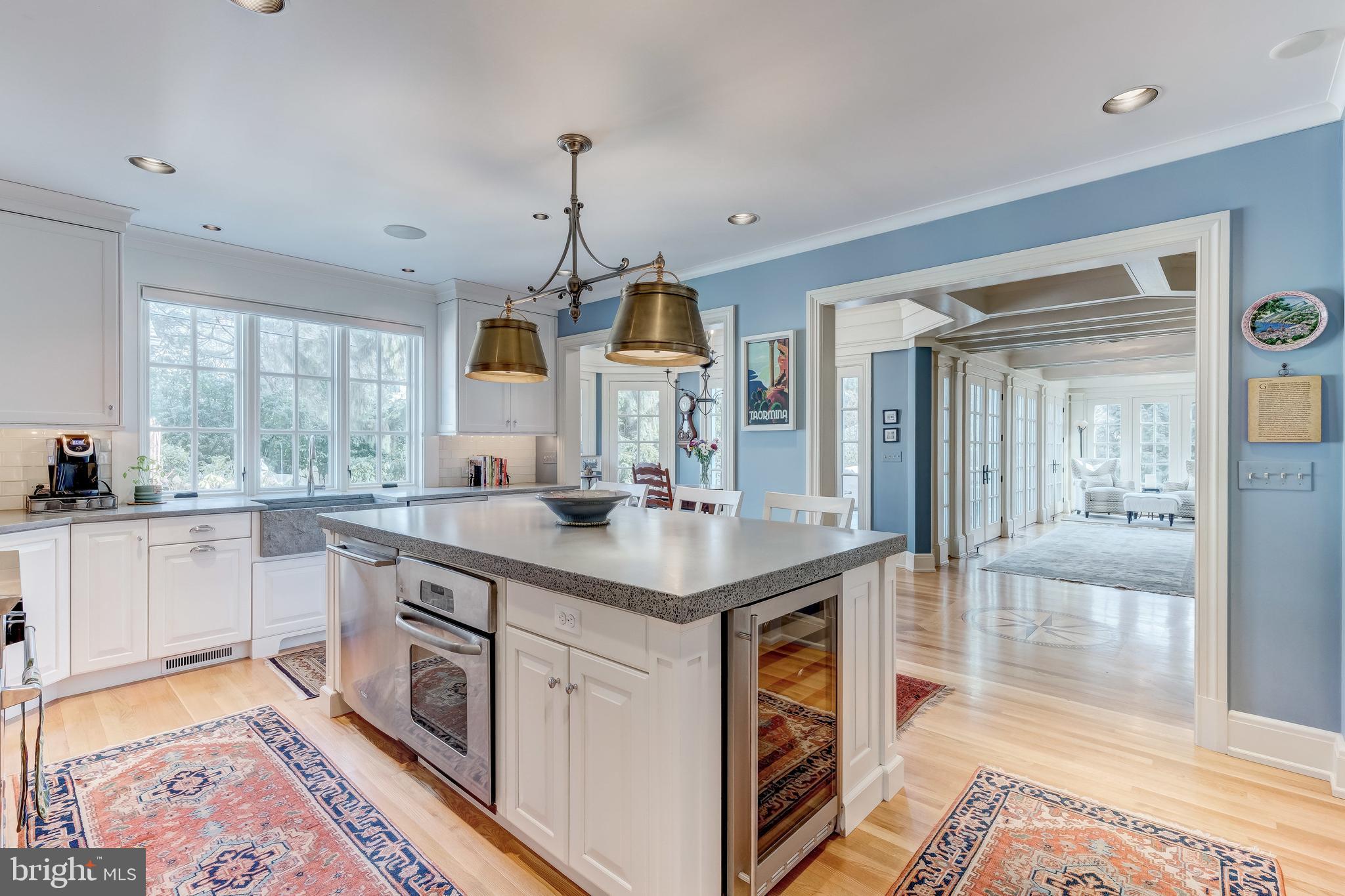 114 St Dunstans Road Baltimore, MD 21212 - Photo 12 of 38 Kitchen