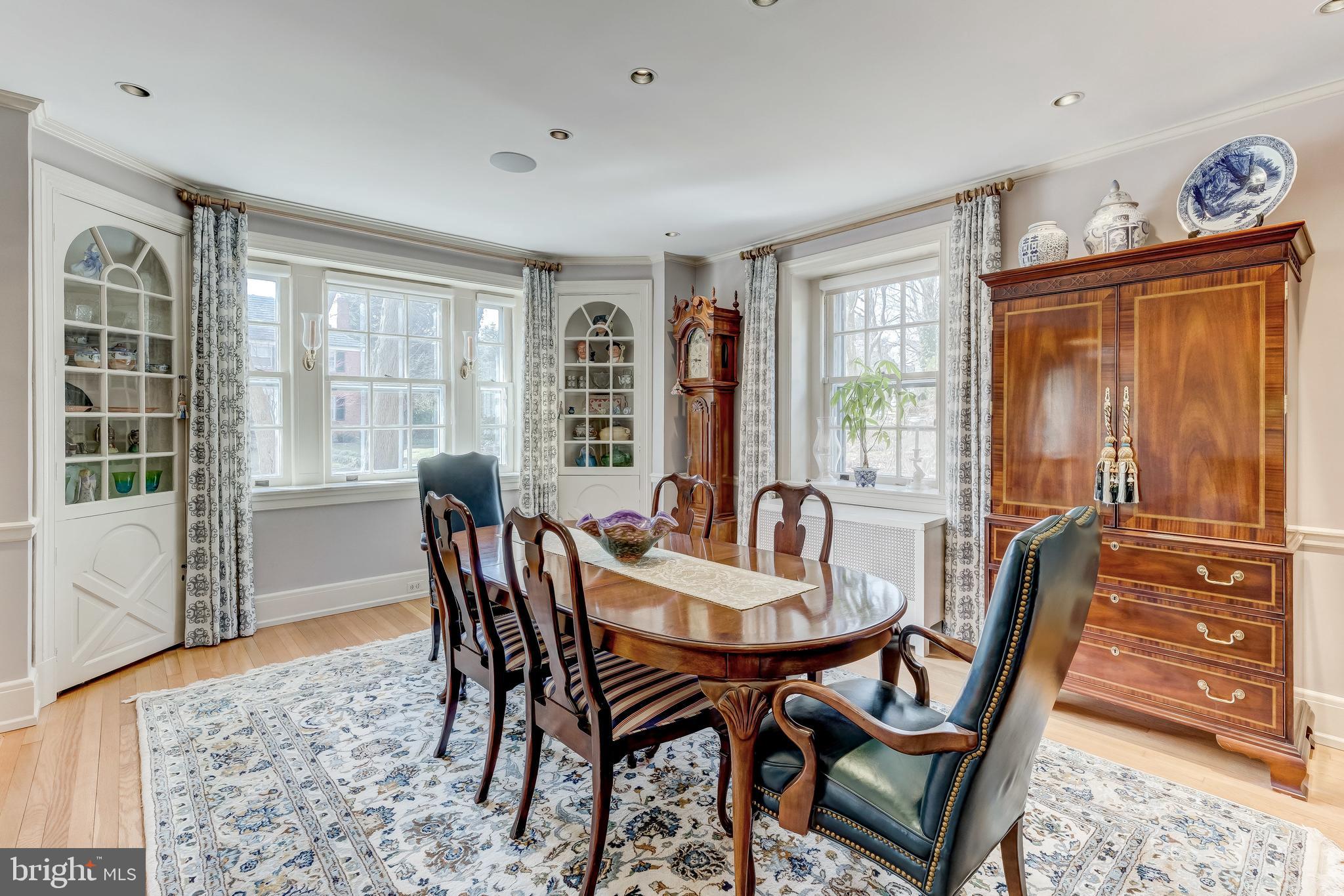 114 St Dunstans Road Baltimore, MD 21212 - Photo 9 of 38 Dining Room