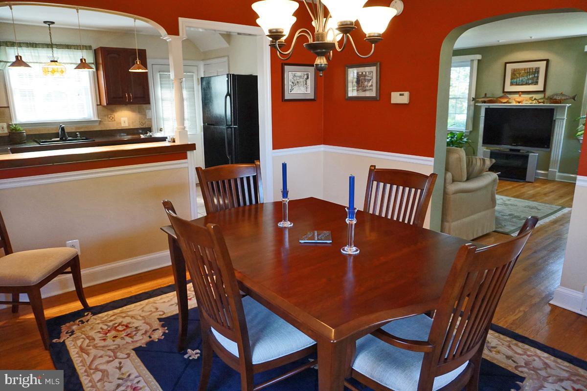 324 Ridgewood Road Springfield, PA 19064 - Photo 15 of 26 Dining room view to Living room and Kitchen
