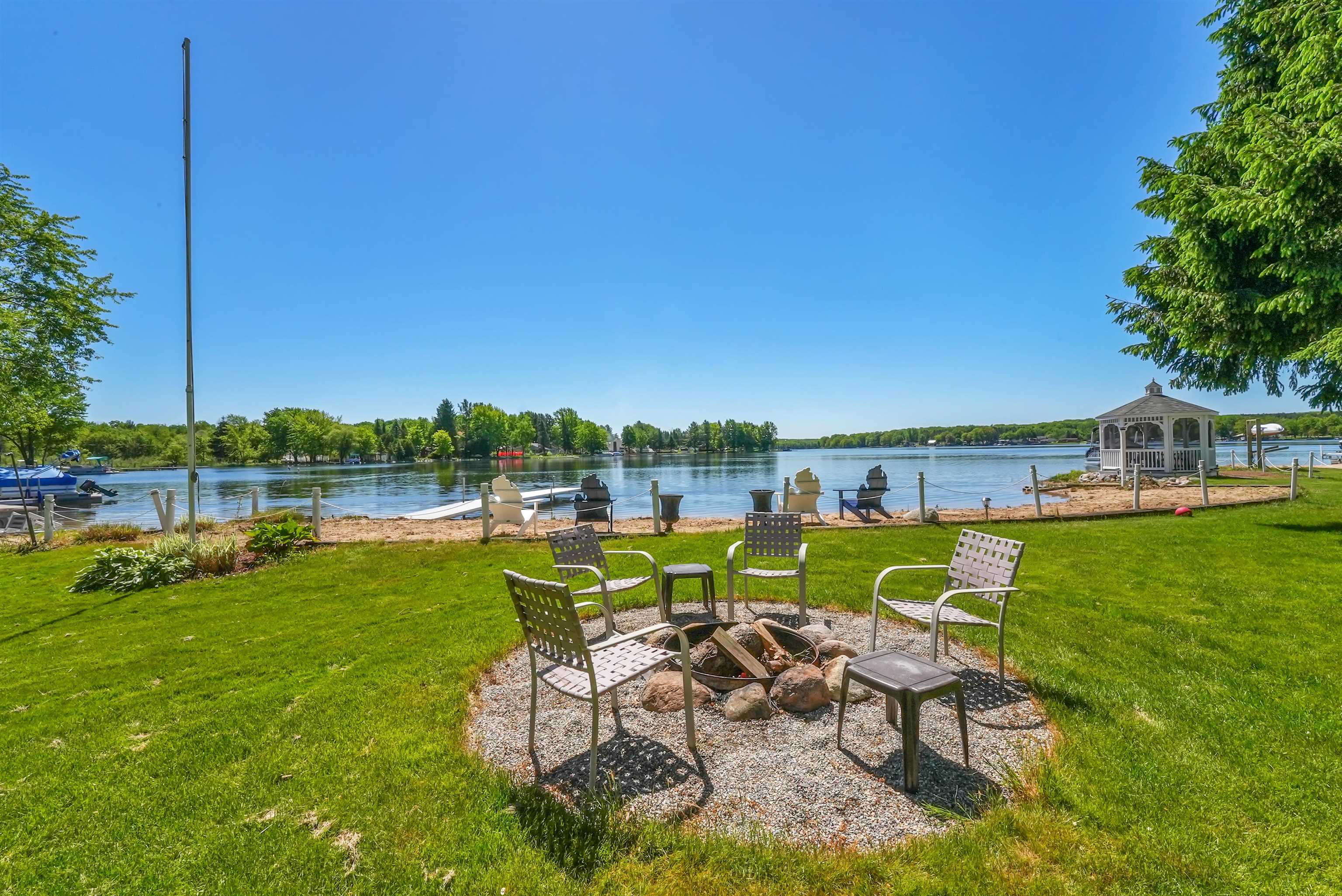 2781 West Lily Lake Road Harrison, MI 48625 - Photo 33 of 35 1900654-32.JPG