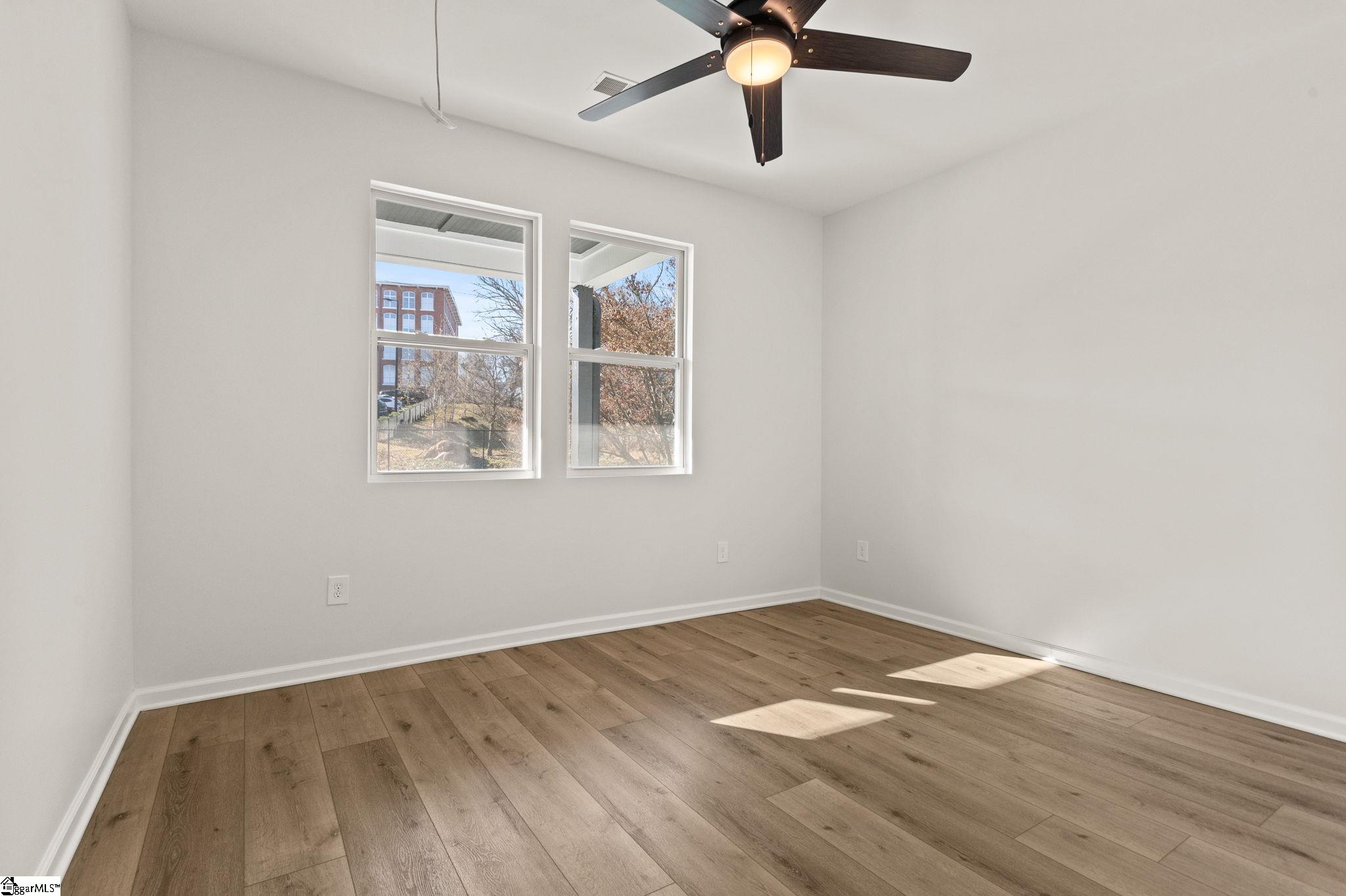 5 East 5th Street Greenville, SC 29611 - Photo 12 of 29