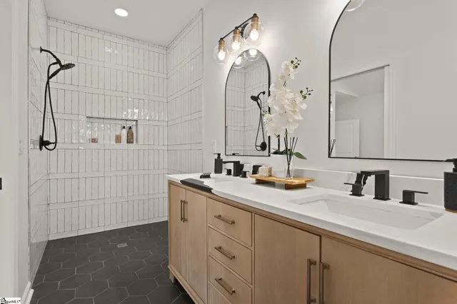 $599,000 | 5 East 5th Street, Greenville, SC 29611