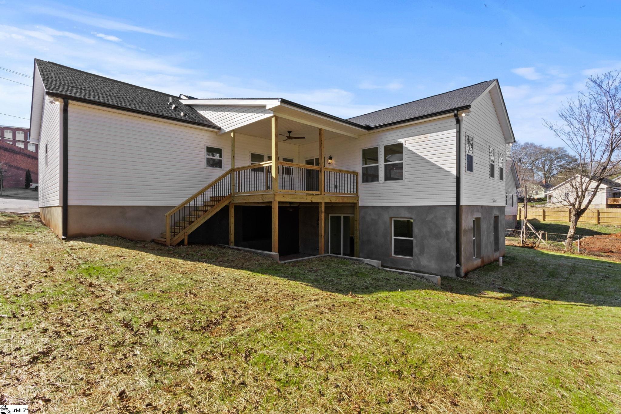 5 East 5th Street Greenville, SC 29611 - Photo 26 of 29