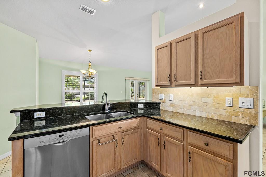 12 Reybell Lane Palm Coast, FL 32164 - Photo 20 of 40 Gallery Image 20
