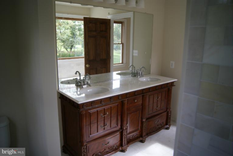 15020 Clopper Road Boyds, MD 20841 - Photo 12 of 15 Bath (Master)