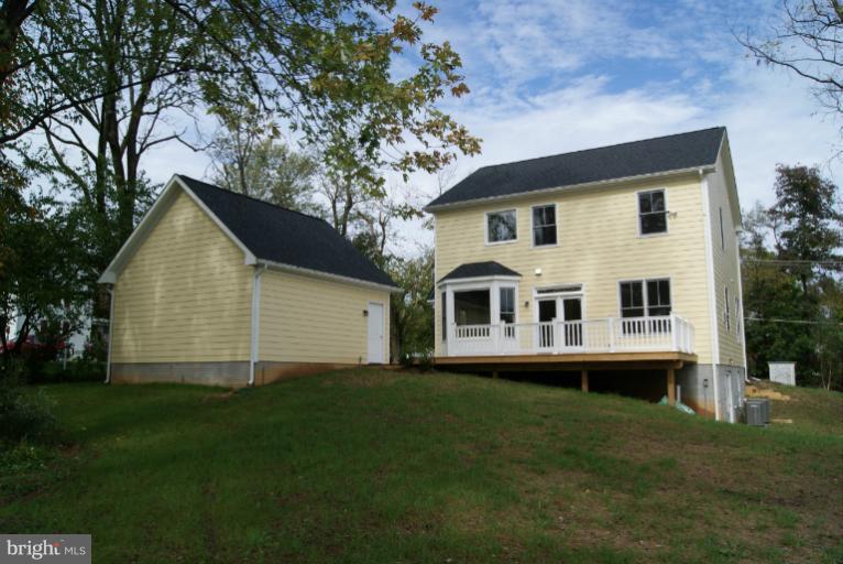 15020 Clopper Road Boyds, MD 20841 - Photo 14 of 15 Exterior (Rear)