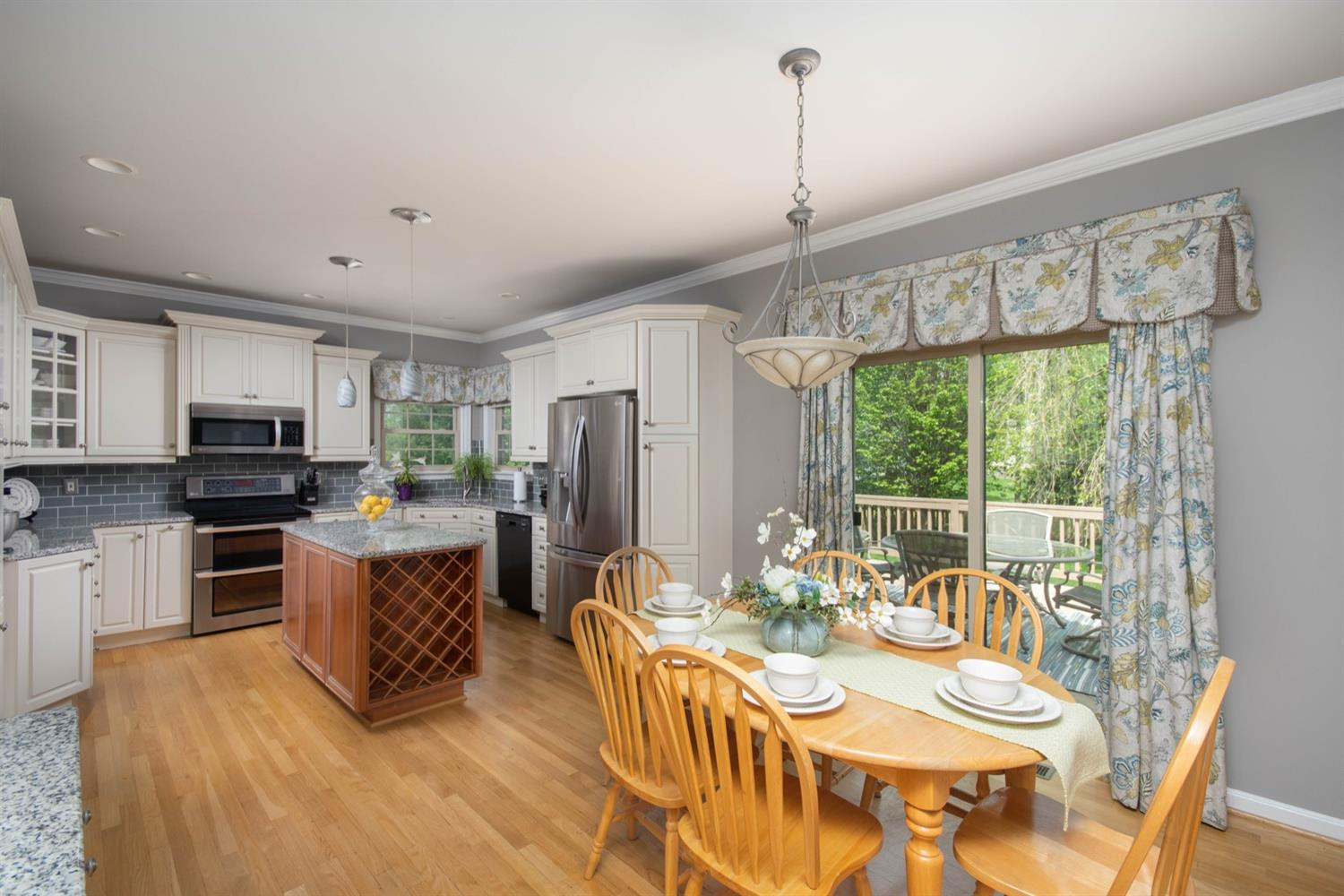 3713 Ridgeview Way Lexington, KY 40509 - Photo 13 of 37 Listing Photo