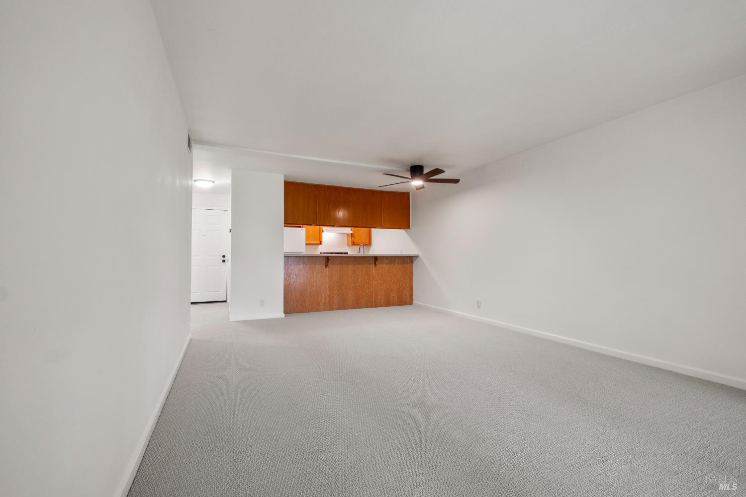 1540 Center Road, Unit 381 Novato, CA 94947 - Photo 22 of 32