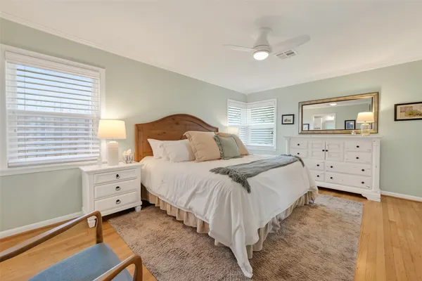 $449,000 | 4325 Willowbend Boulevard, Houston, TX 77035