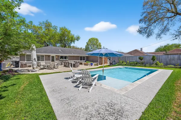 $449,000 | 4325 Willowbend Boulevard, Houston, TX 77035