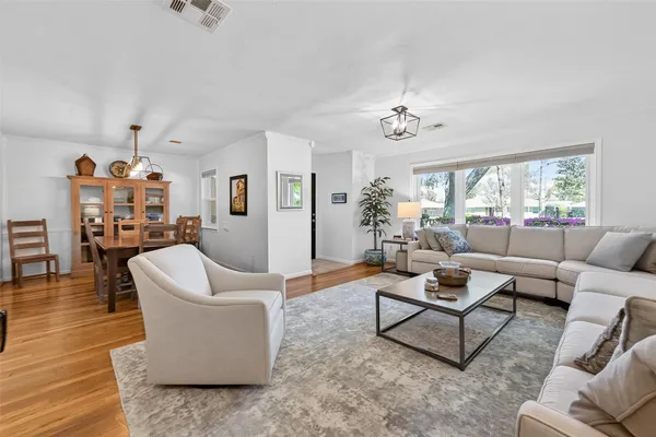 $449,000 | 4325 Willowbend Boulevard, Houston, TX 77035