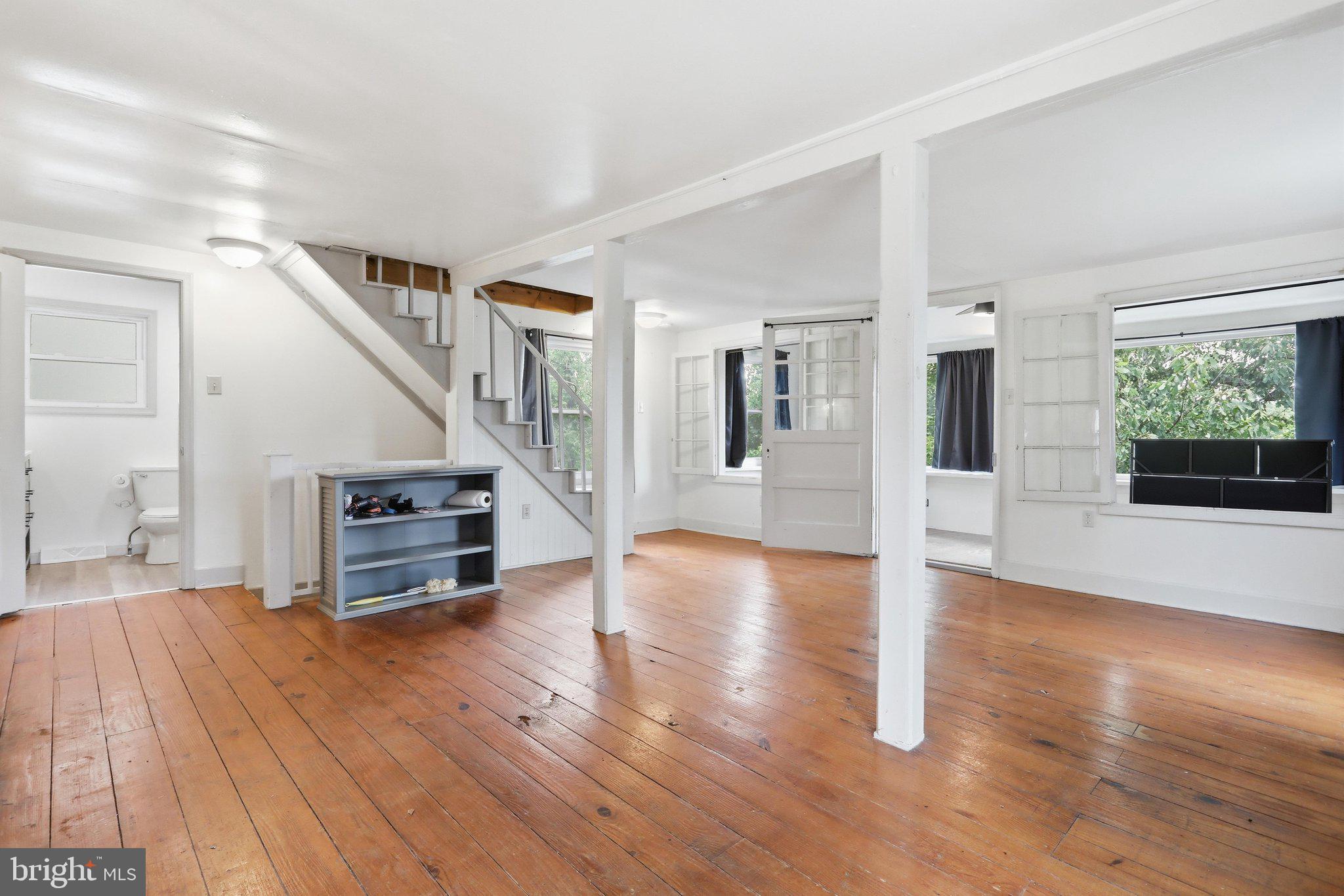 12527 Rockdale Road Clear Spring, MD 21722 - Photo 12 of 25 Gorgeous floors