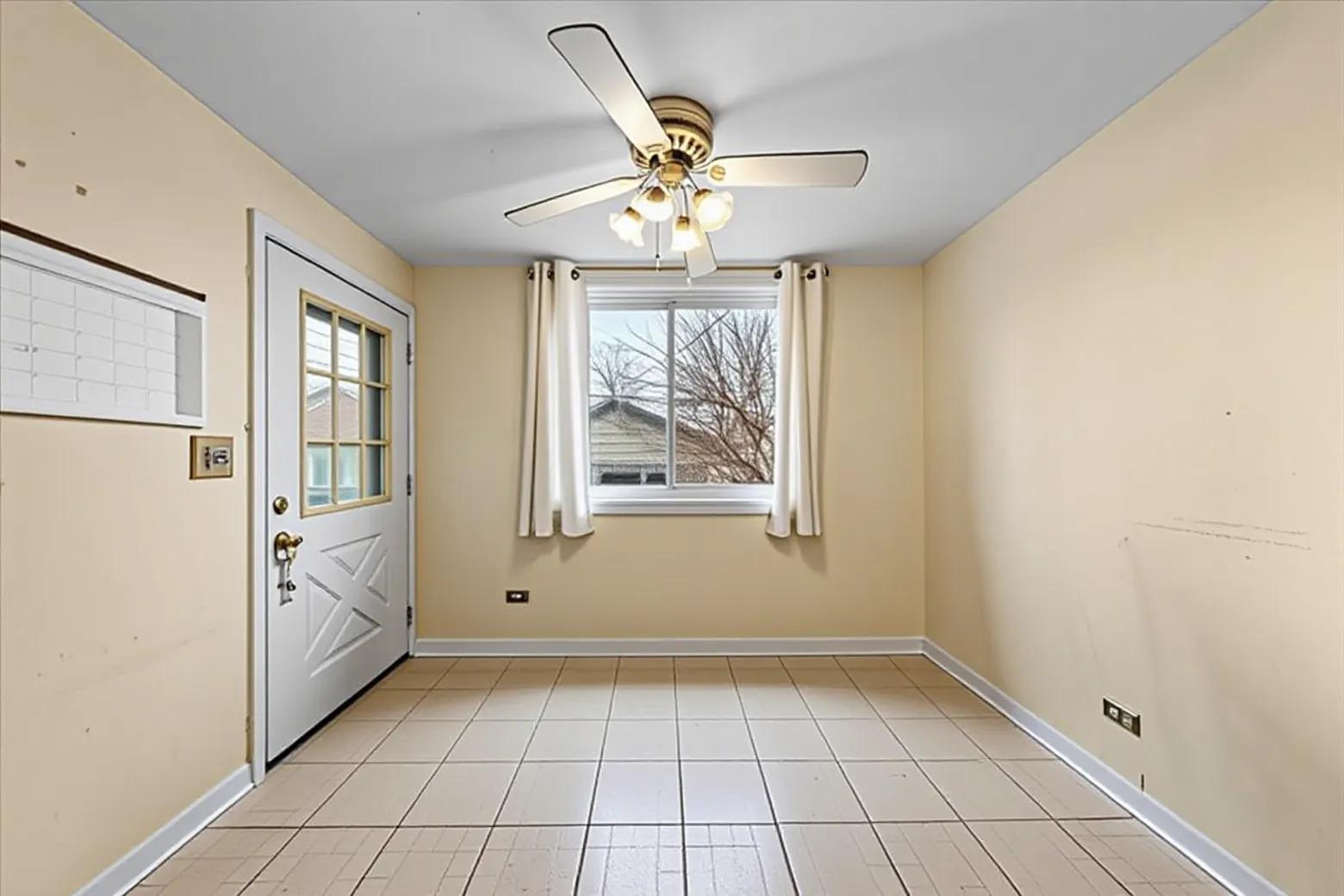 5021 West Irving Park Road Chicago, IL 60641 - Photo 19 of 35