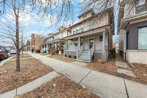 $499,000 | 5021 West Irving Park Road, Chicago, IL 60641