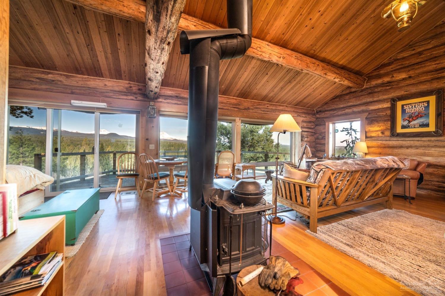 17310 Snow Creek Road Bend, OR 97703 - Photo 8 of 16 Additional Photo