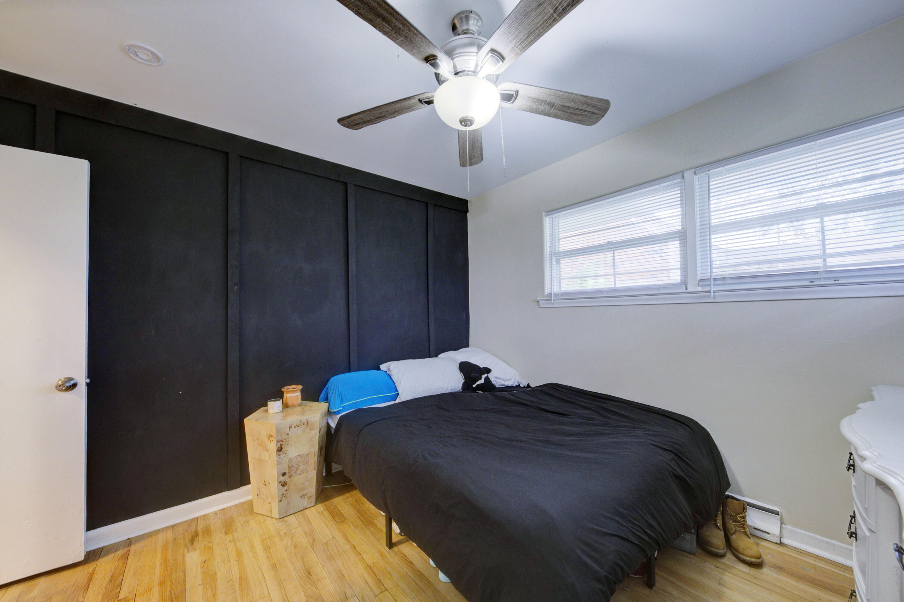 15017 Inkster Road Livonia, MI 48154 - Photo 22 of 35 IMG_3561_2_3