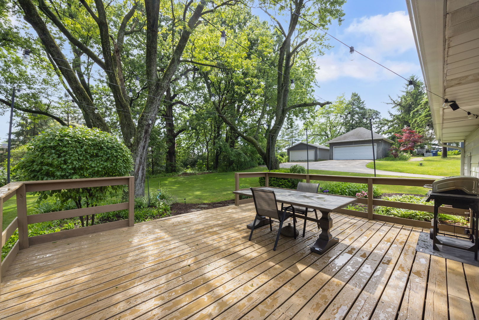 4N285 LaFox Road St. Charles, IL 60175 - Photo 14 of 17 a view of a deck with chairs and a table