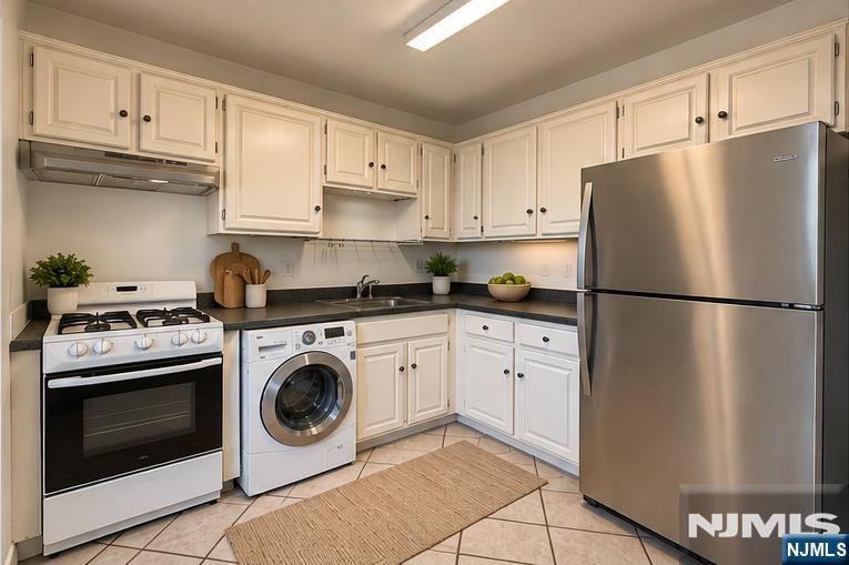 715 Broad Avenue, Unit 4 Ridgefield, NJ 07657 - Photo 6 of 7 Gallery Image 6