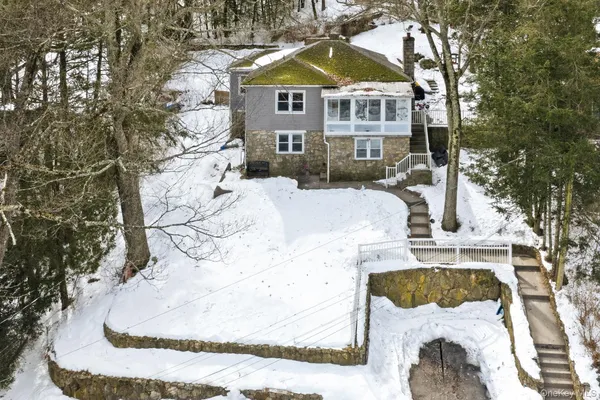 $425,000 | 718 Hill Drive, Mahopac, NY 10541