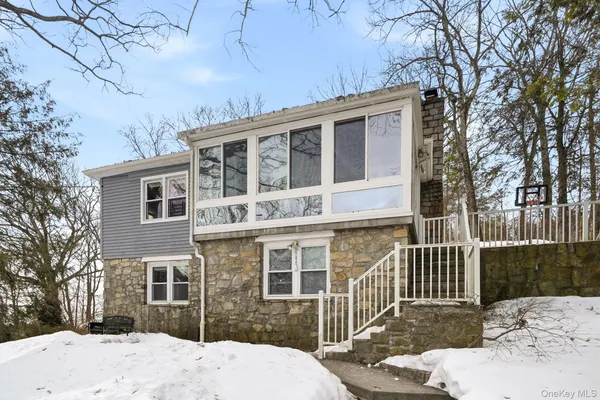 $425,000 | 718 Hill Drive, Mahopac, NY 10541