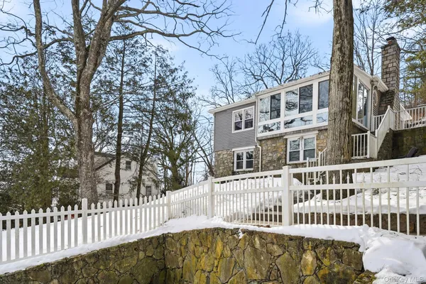 $425,000 | 718 Hill Drive, Mahopac, NY 10541