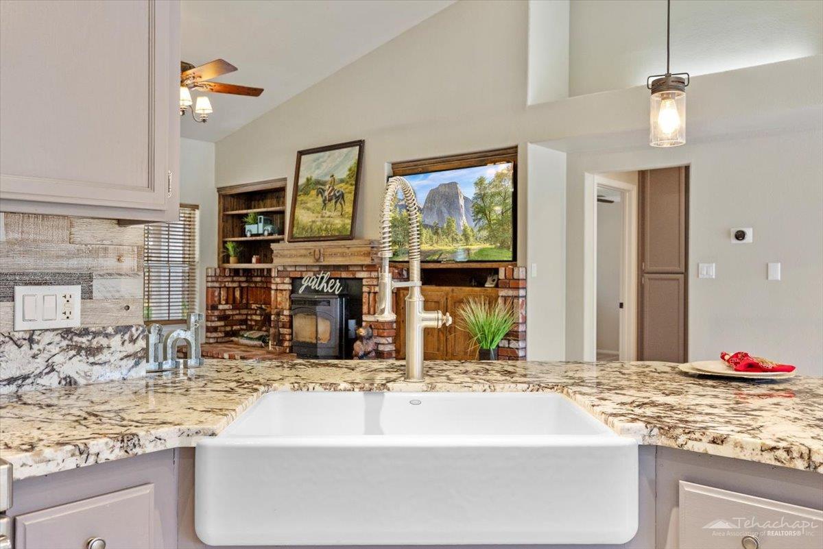 27931 Cumberland Road Tehachapi, CA 93561 - Photo 22 of 59 Gallery Image 22