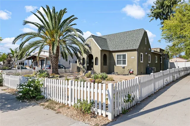 $1,088,000 | 1805 Glen Avenue, Pasadena, CA 91103