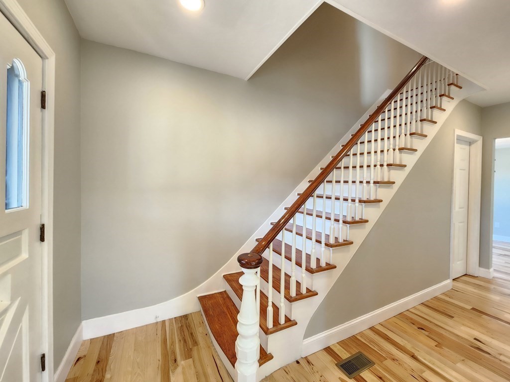 46 Ruggles Street Westborough, MA 01581 - Photo 22 of 42 Gallery Image 22