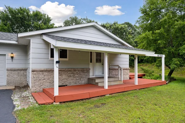 $370,000 | 16760 203rd Avenue Northwest, Big Lake, MN 55309