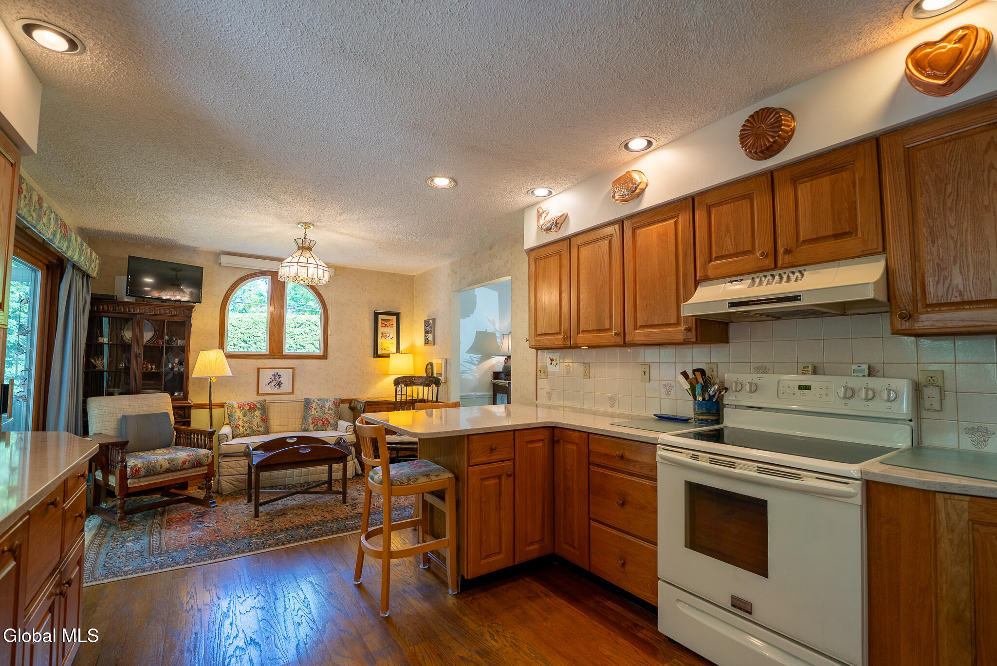 103 Union Avenue Bethlehem, NY 12054 - Photo 11 of 47 11