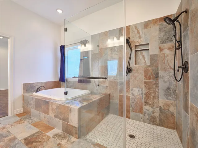 $649,900 | 11718 Casadores Lane, Needville, TX 77461