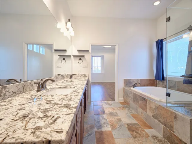 $649,900 | 11718 Casadores Lane, Needville, TX 77461