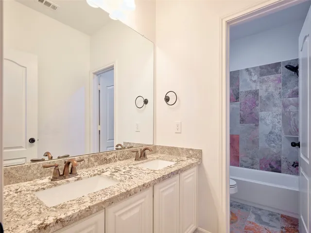 $649,900 | 11718 Casadores Lane, Needville, TX 77461