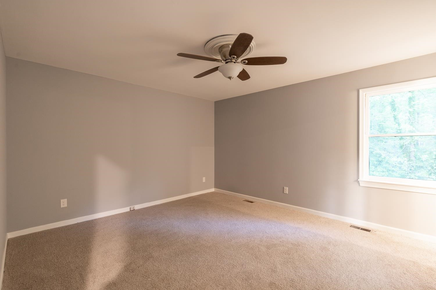 6538 Glendower Road Raleigh, NC 27613 - Photo 29 of 37 Photo 29