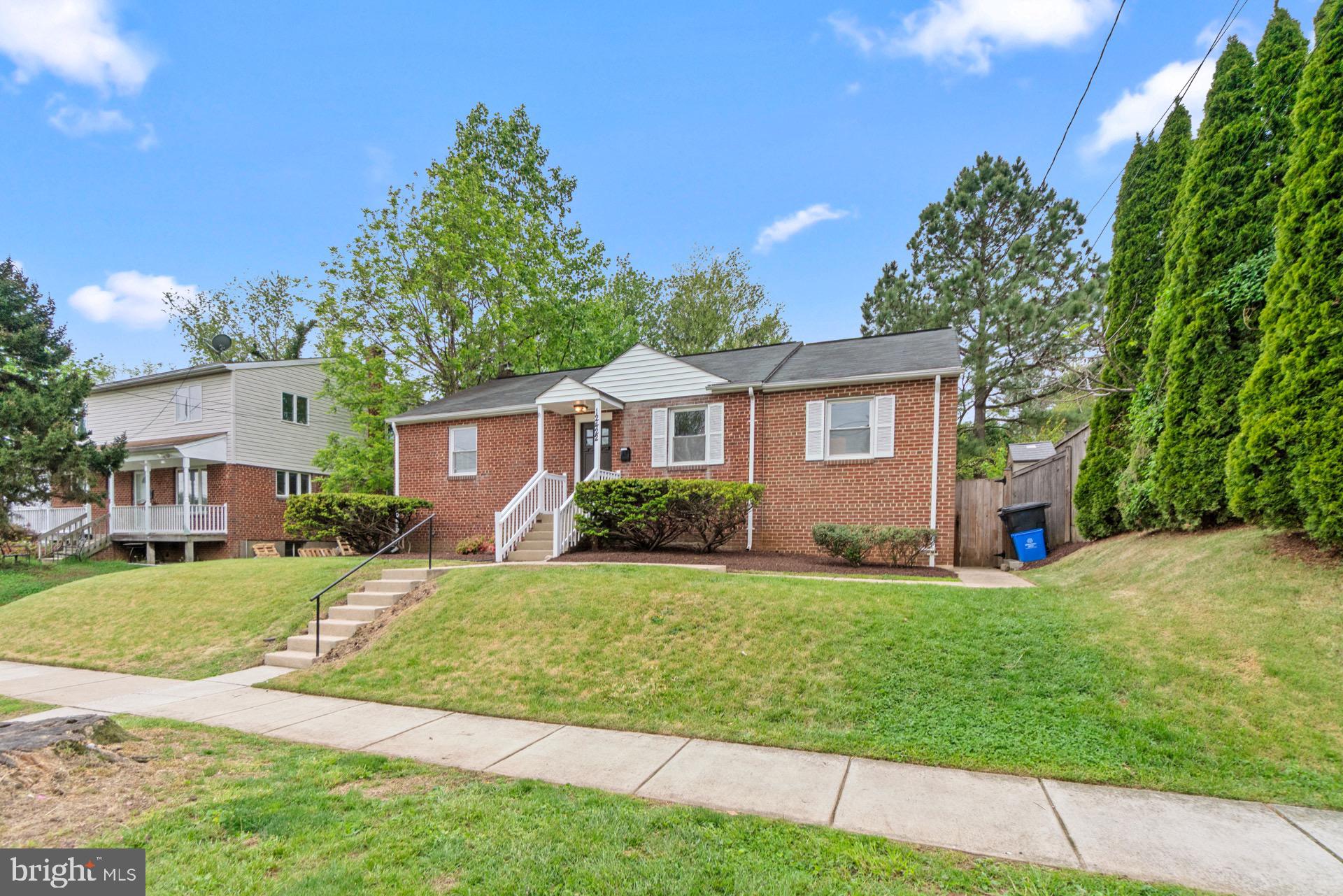 12422 Feldon Street Silver Spring, MD 20906 - Photo 2 of 26