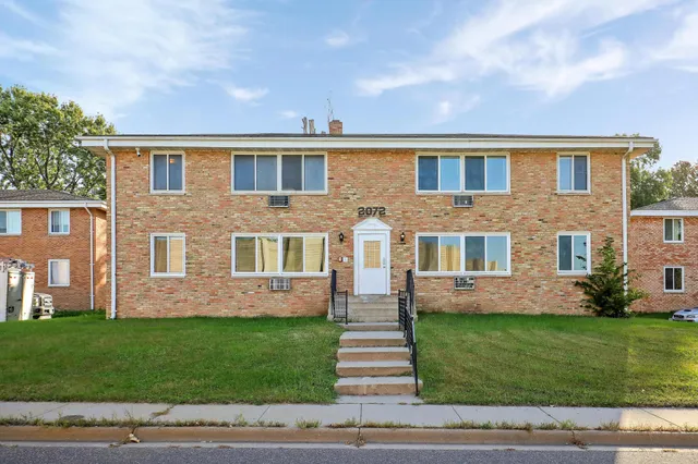 $600,000 | 2072 Mississippi Street, Maplewood, MN 55117