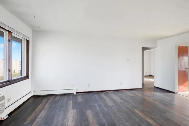 $600,000 | 2072 Mississippi Street, Maplewood, MN 55117