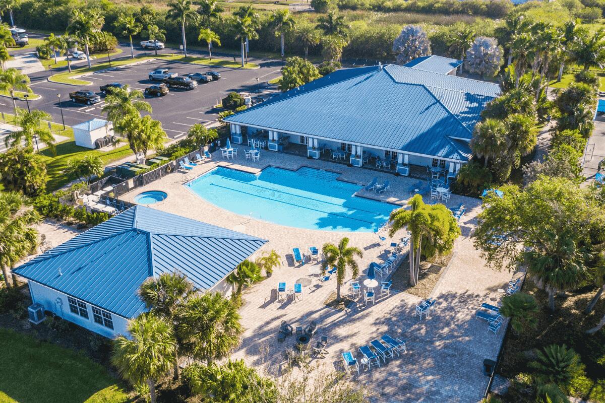 532 Southwest 38th Way, Unit 114 Okeechobee, FL 34974 - Photo 40 of 70 Pool-area-at-Silver-Palms-RV-Resort