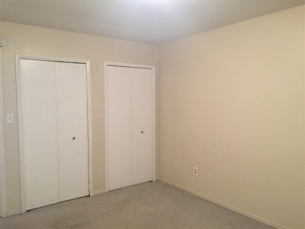2460 Murphy Road Flint, MI 48504 - Photo 9 of 27 21465668-8.JPG