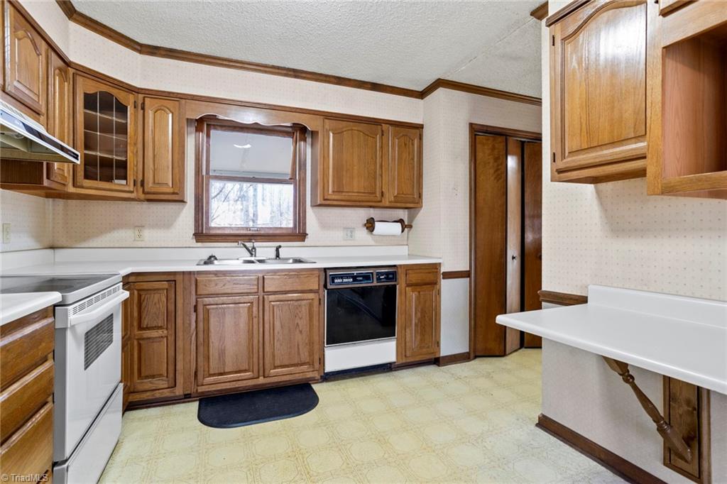 3900 Grubbs Road Walkertown, NC 27051 - Photo 13 of 33 Gallery Image 13