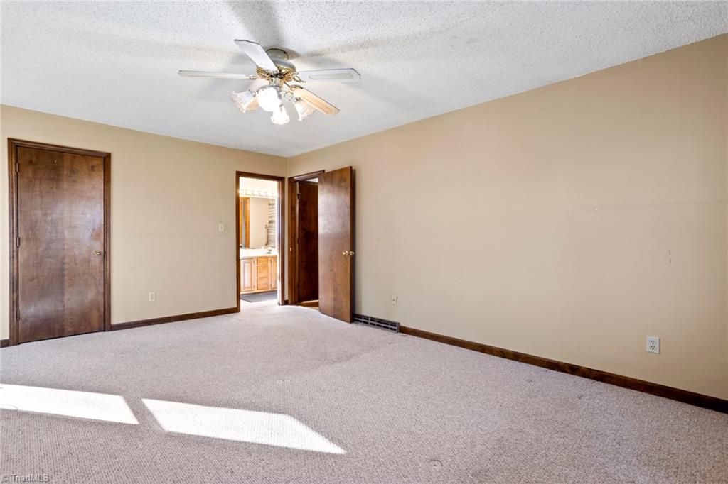 3900 Grubbs Road Walkertown, NC 27051 - Photo 17 of 33 Gallery Image 17