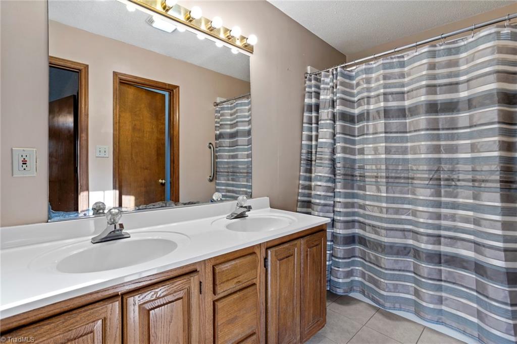 3900 Grubbs Road Walkertown, NC 27051 - Photo 18 of 33 Gallery Image 18