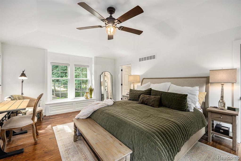 1266 Washington Road Rochester, MI 48306 - Photo 15 of 40