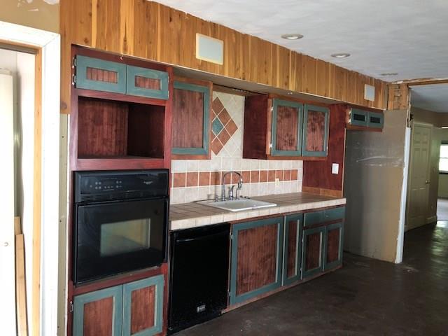 1104 East Pike Road Indiana, PA 15701 - Photo 6 of 22